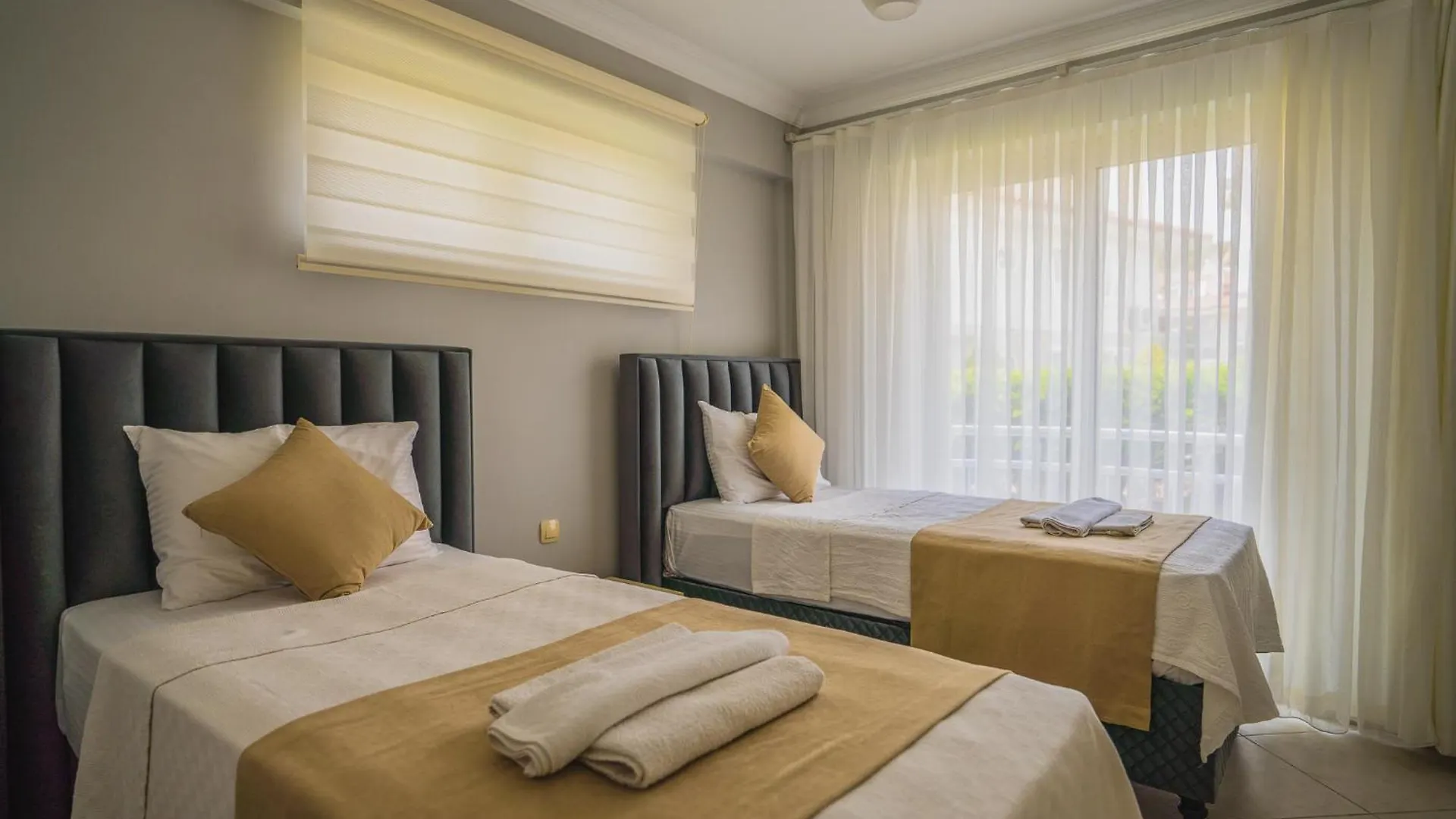 Sunset Beach Club Aqua Lettings Fethiye Aparthotel