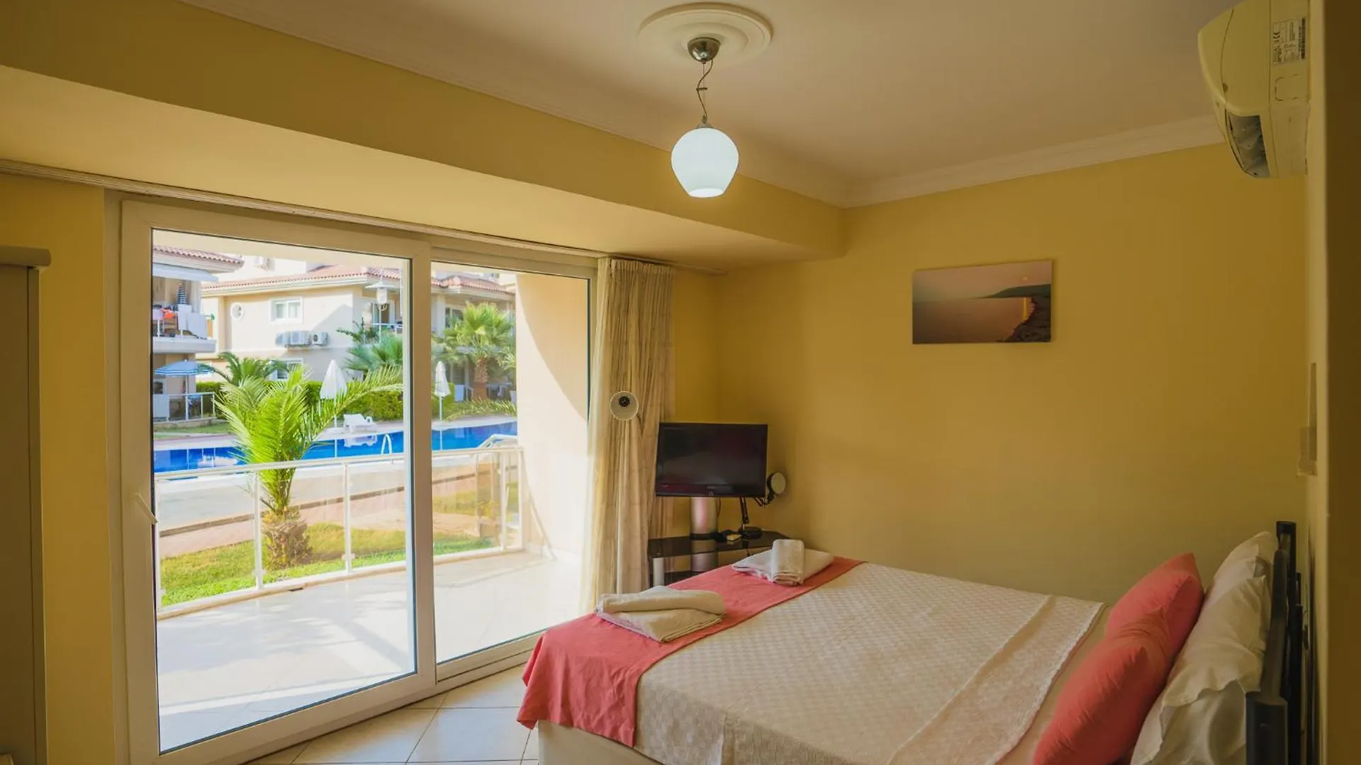 Sunset Beach Club Aqua Lettings Fethiye 3*,  Turkey