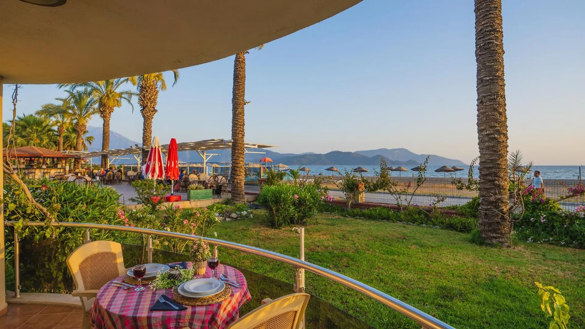 *** Aparthotel Sunset Beach Club Aqua Lettings Fethiye Turkey