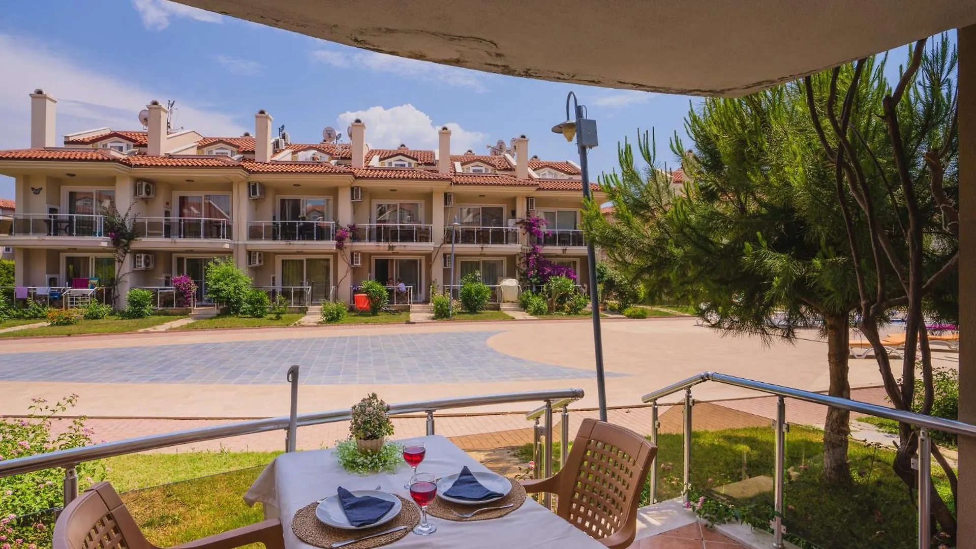 Sunset Beach Club Aqua Lettings Fethiye Aparthotel