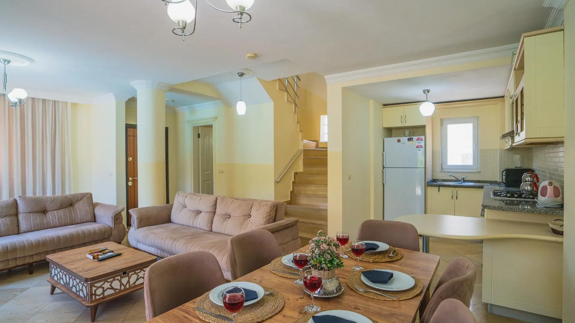 Sunset Beach Club Aqua Lettings Fethiye 3*,
