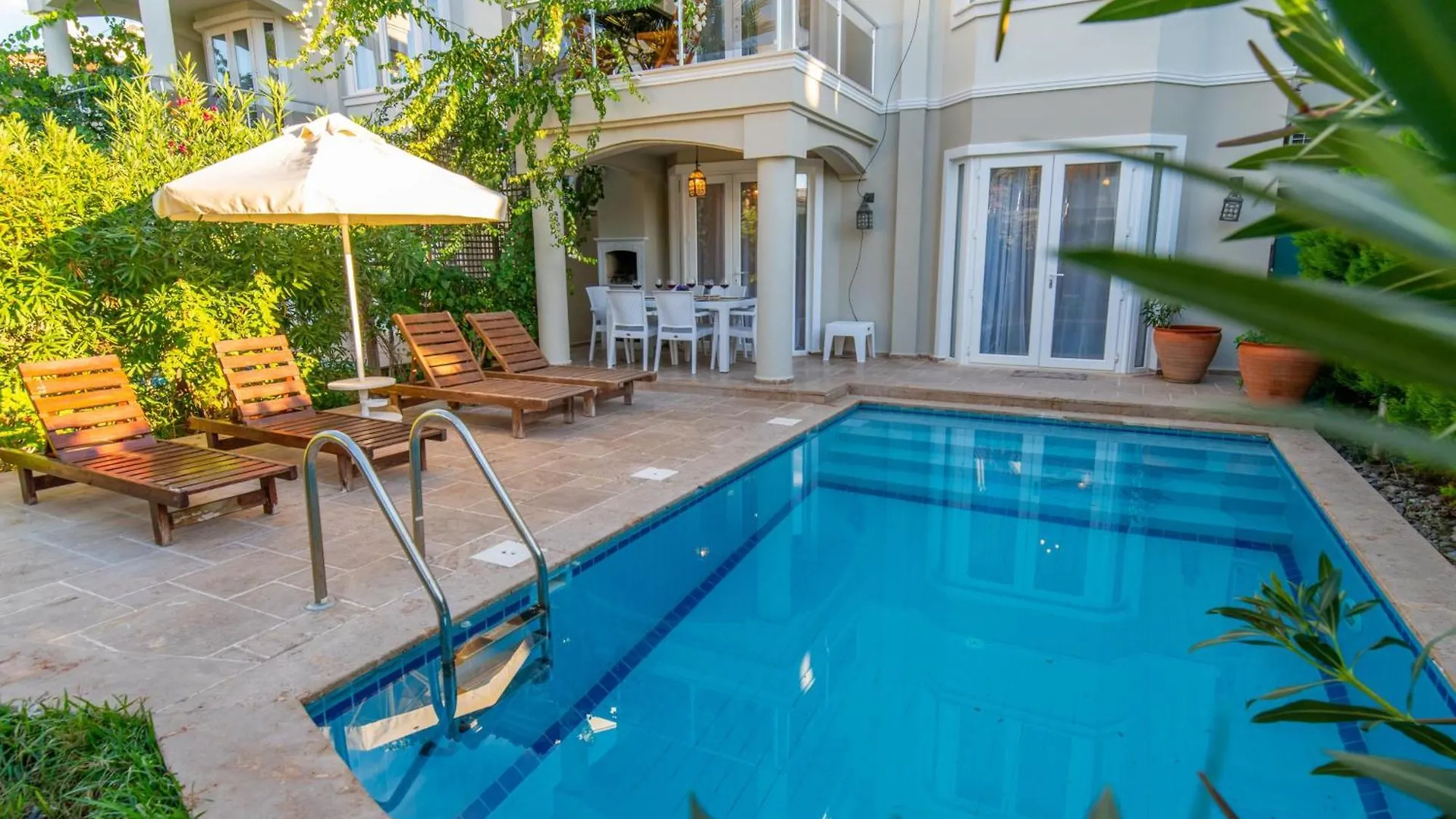 Aparthotel Sunset Beach Club Aqua Lettings Fethiye